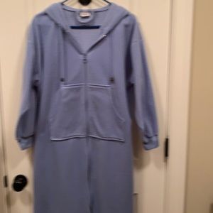 XL Blue Vanity Fair zip-front long robe